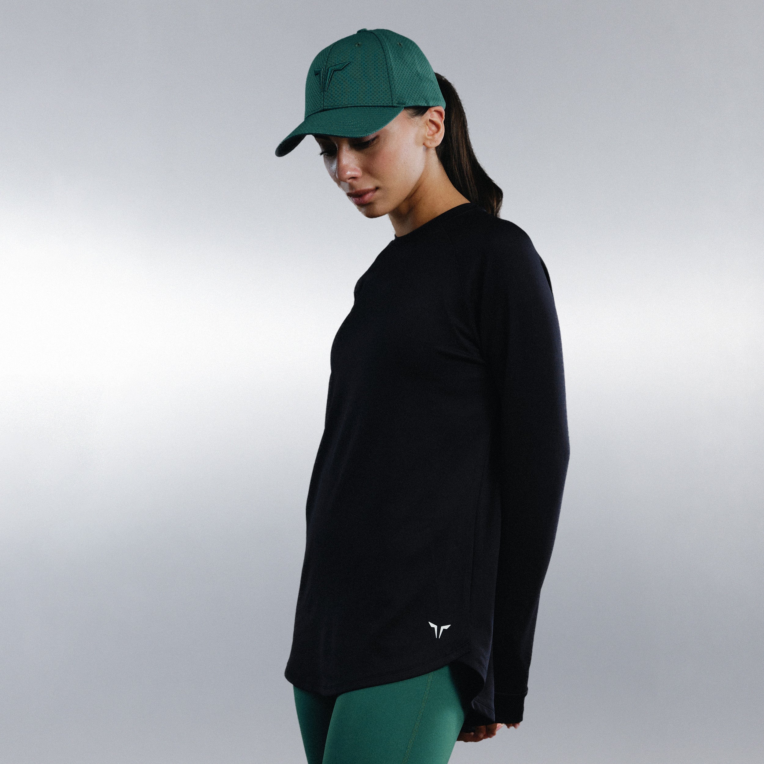 ACTDRY® Modesty Long Sleeves T-shirt - Black